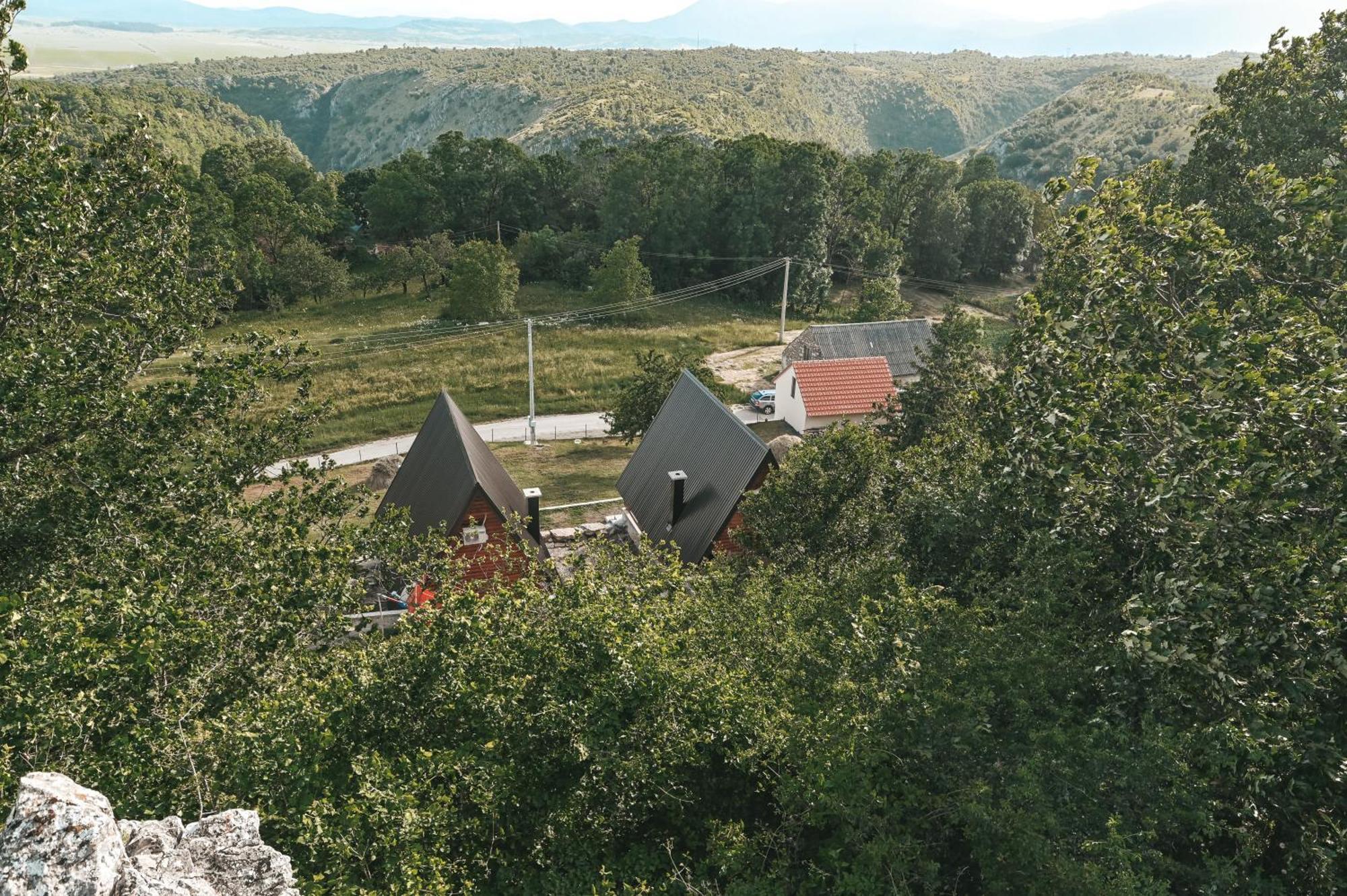 Вилла Domacinstvo Braca Rebic Gacko Экстерьер фото